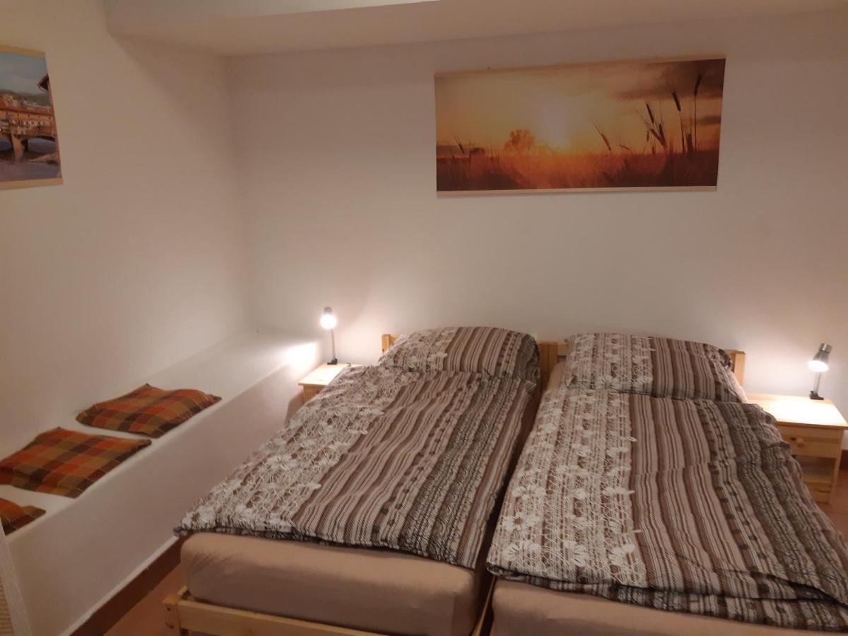 Studio Voluntario Hradec Králové Eksteriør bilde