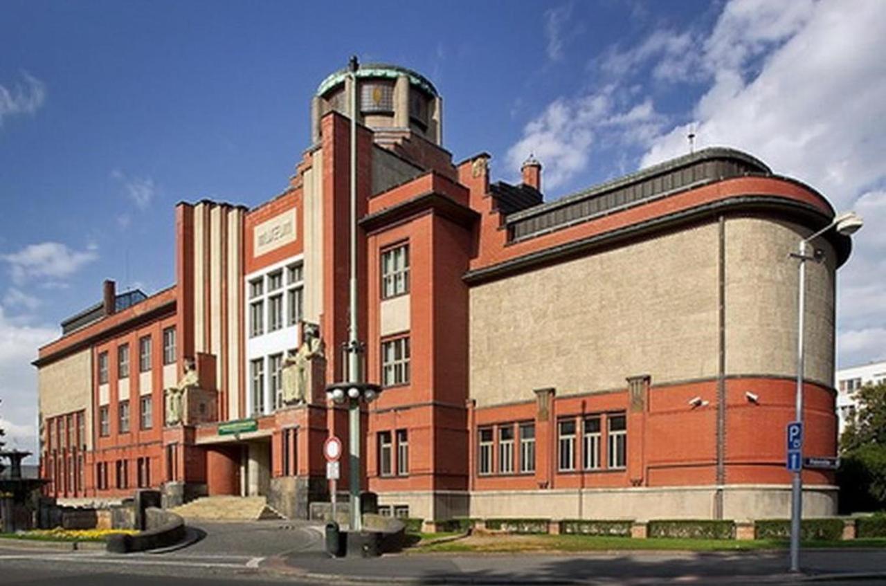 Studio Voluntario Hradec Králové Eksteriør bilde